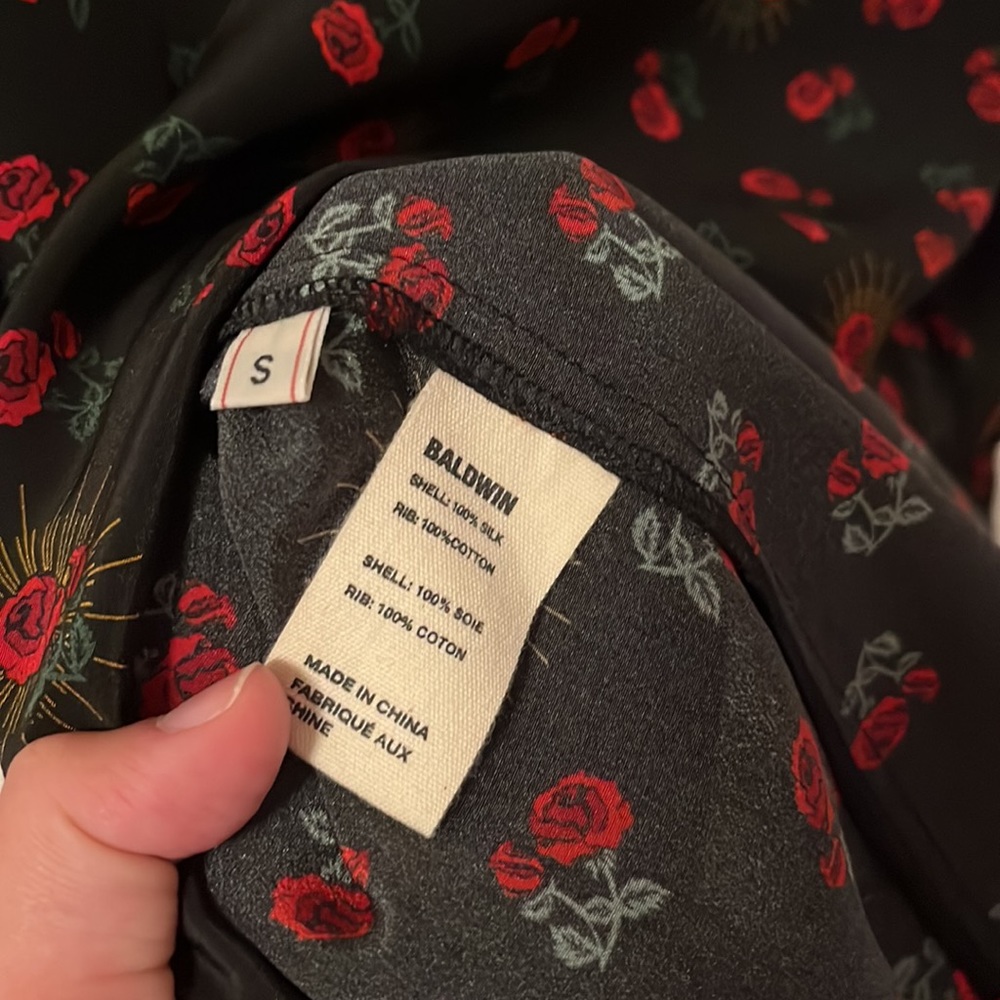 Baldwin Roses top - Picture 4 of 4